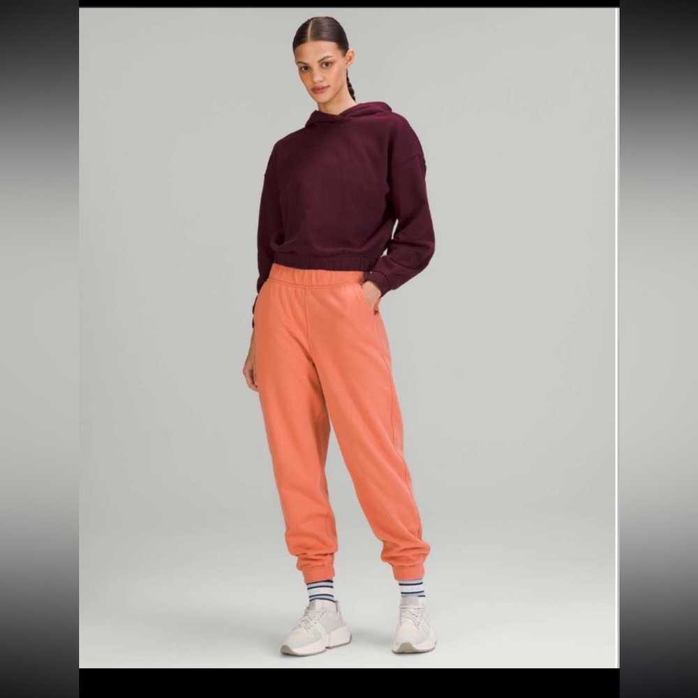 Lululemon Relaxed High Rise Jogger
